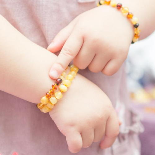 amber baby bracelet dark nutty – NATUREL.MINI